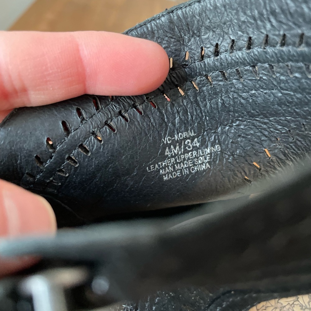 Vince Camuto Women’s Black Suede Open Toed Heeled… - image 3